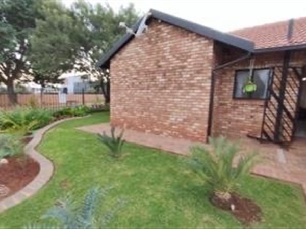 3 Bedroom House 3 Bedroom House