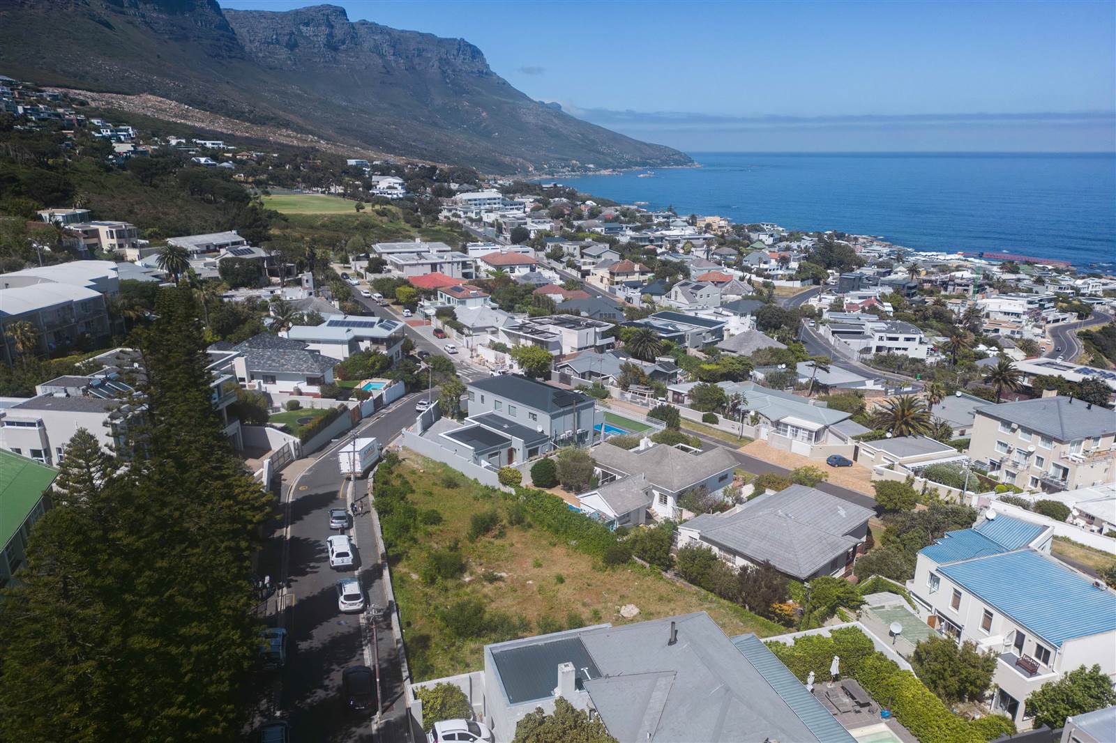 585 m² Land available in Camps Bay photo number 9