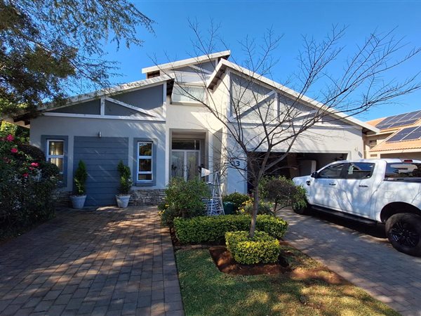 4 Bedroom House 4 Bedroom House