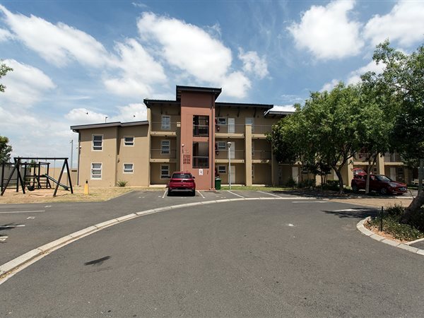 2 Bedroom Apartment 2 Bedroom Apartment