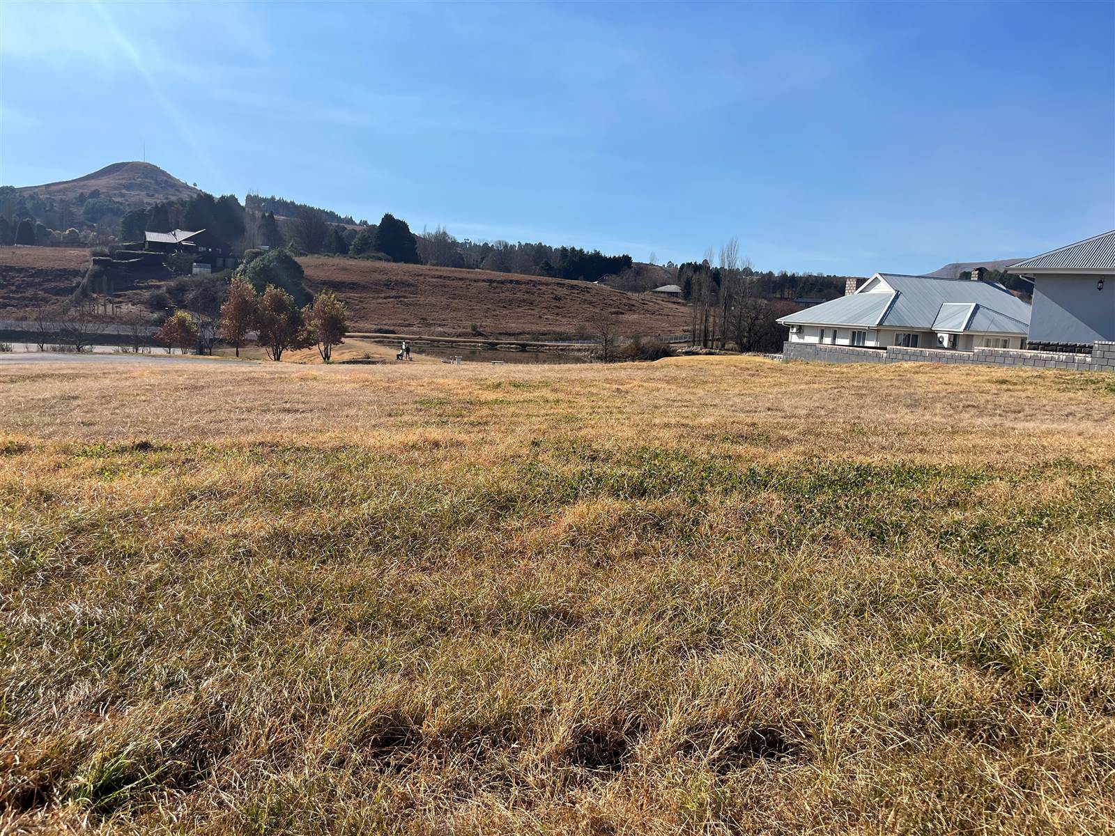 1042 m² Land available in Underberg photo number 4