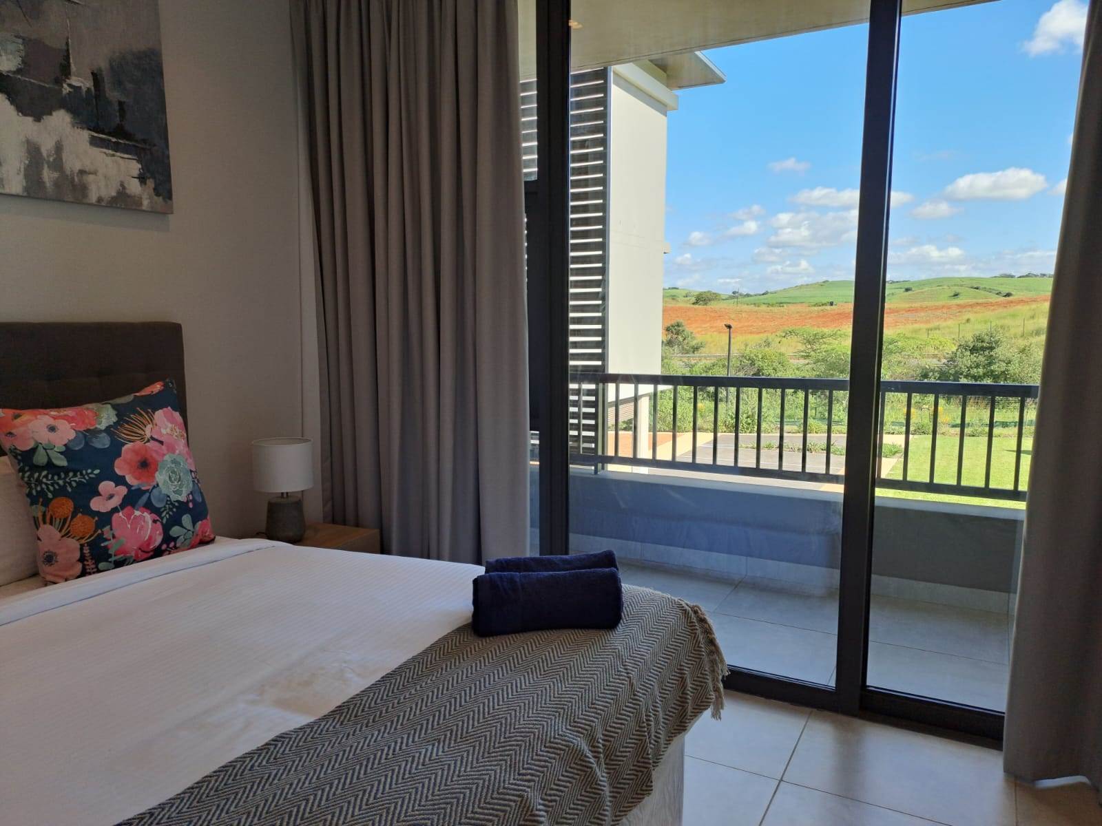 2 Bed Apartment in Zimbali Lakes Resort photo number 4