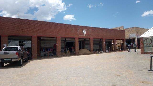 180  m² Commercial space in Bloemfontein photo number 5