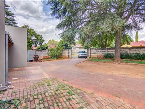 3 Bed House in Birch Acres