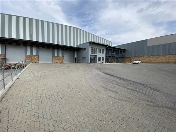 3 430  m² Industrial space