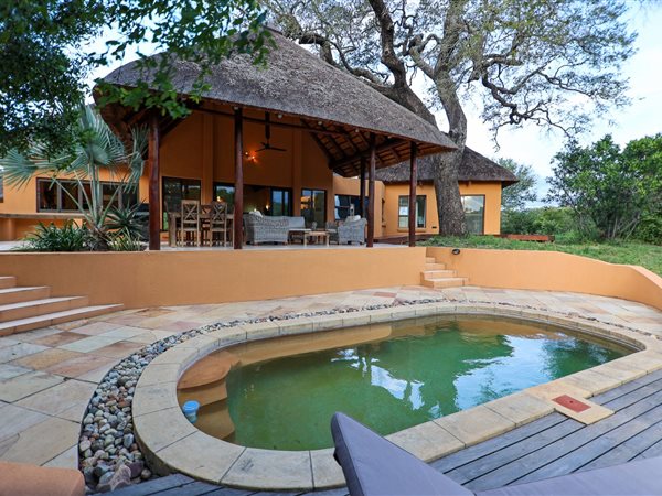 4 Bedroom House 4 Bedroom House