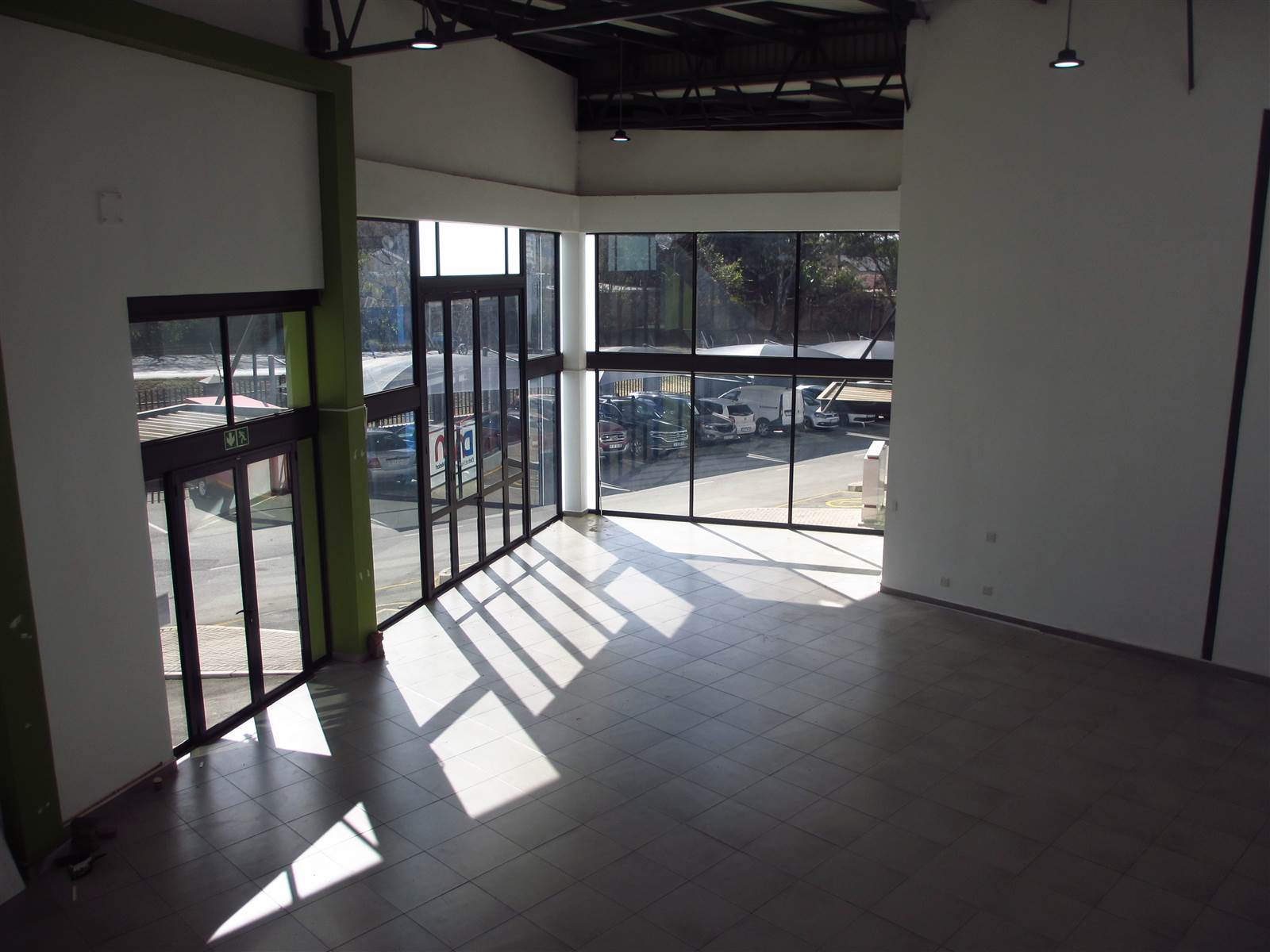 357  m² Commercial space in Olivedale photo number 18