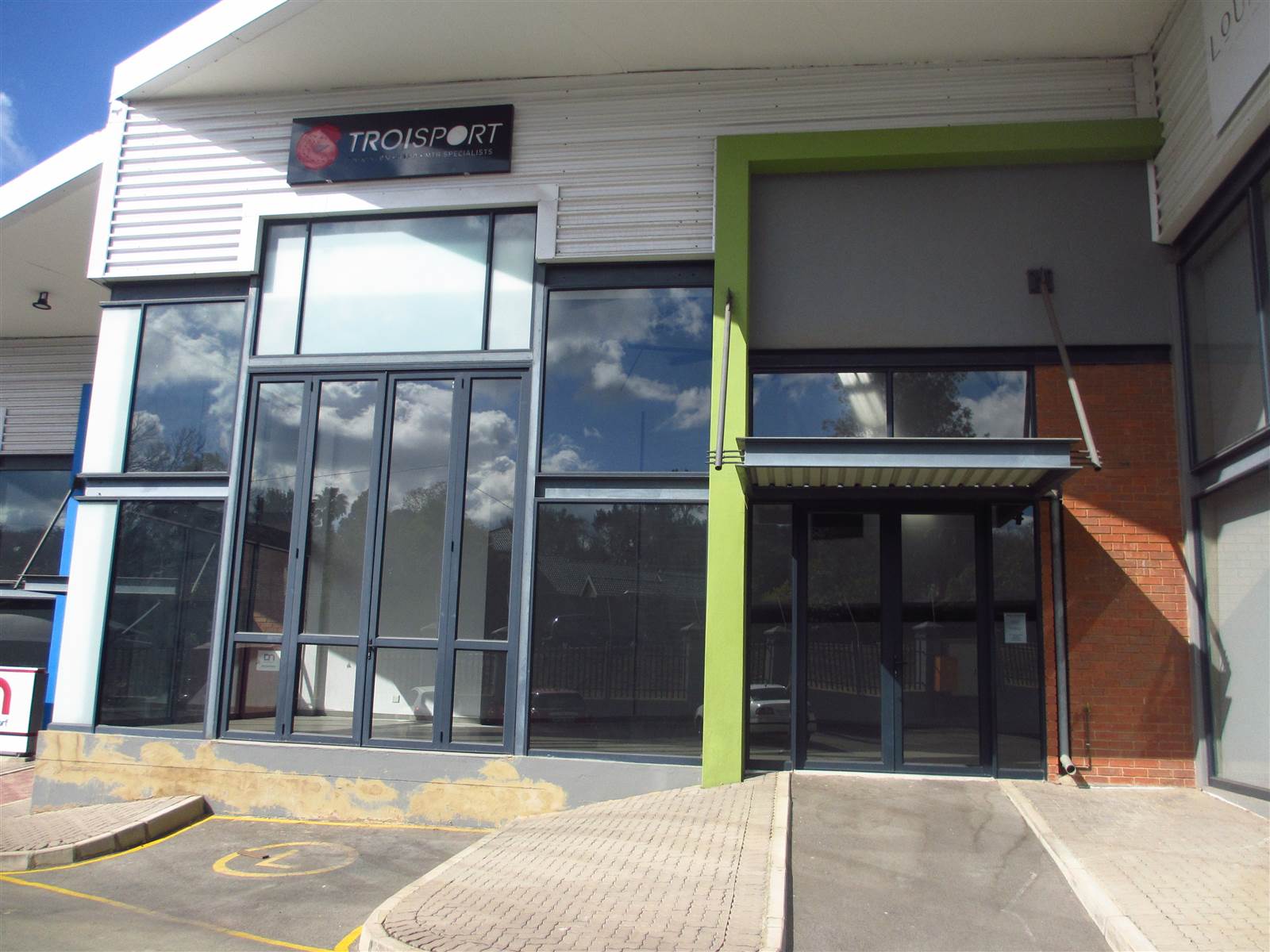 357  m² Commercial space in Olivedale photo number 2