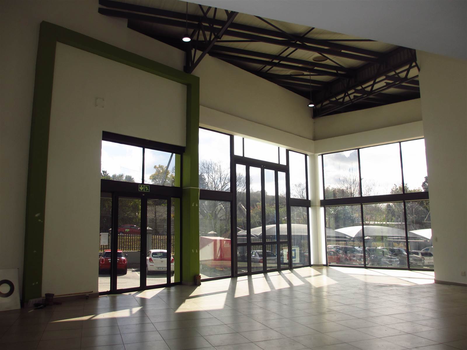 357  m² Commercial space in Olivedale photo number 15