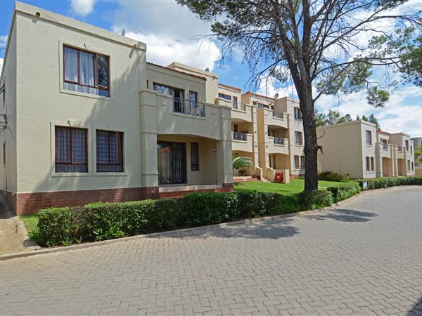 2 Bed Apartment in Eagle Trace Estate