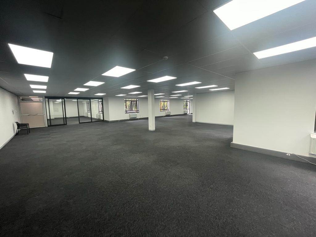 449  m² Commercial space in Hyde Park photo number 24