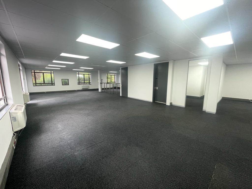 449  m² Commercial space in Hyde Park photo number 22