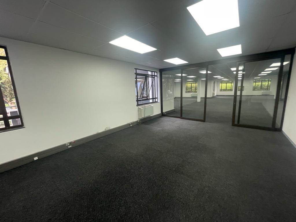 449  m² Commercial space in Hyde Park photo number 30
