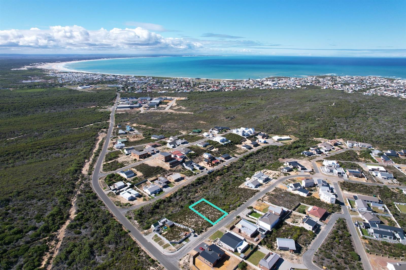 800 m² Land available in Struisbaai photo number 1