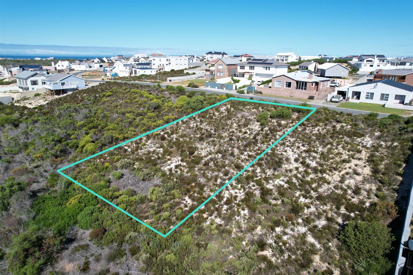 800 m² Land available in Struisbaai photo number 11