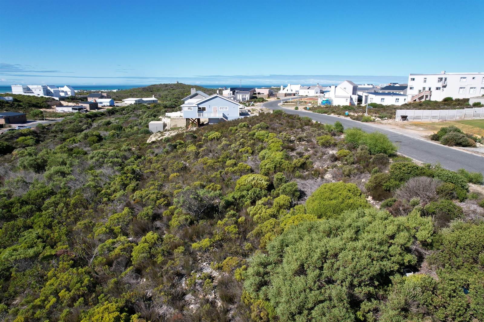 800 m² Land available in Struisbaai photo number 16