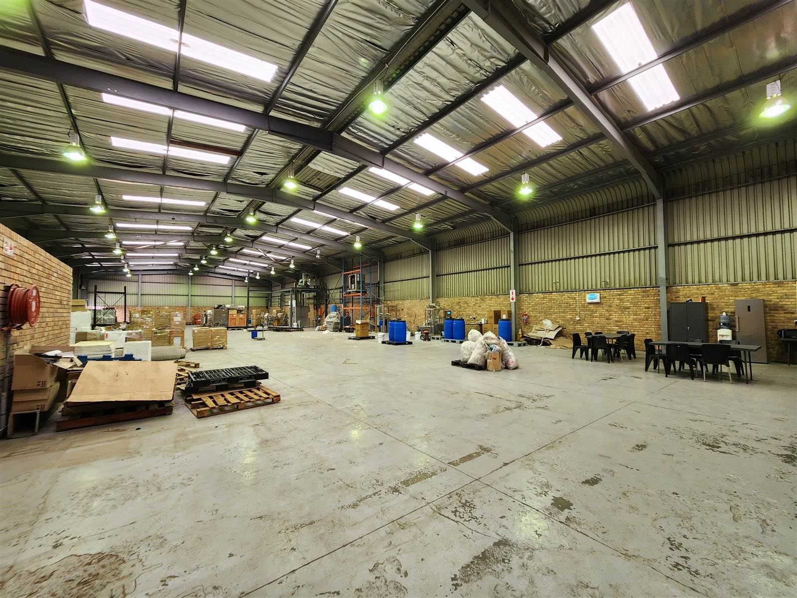 1500  m² Industrial space in Spartan photo number 11