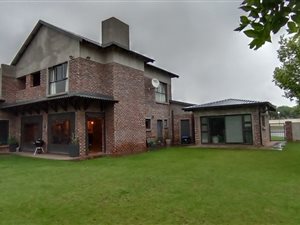 7 Bed House in Tijger Valley and surrounds
