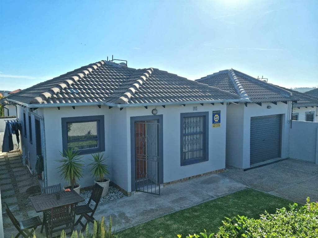 3 Bed House in Fourways photo number 22