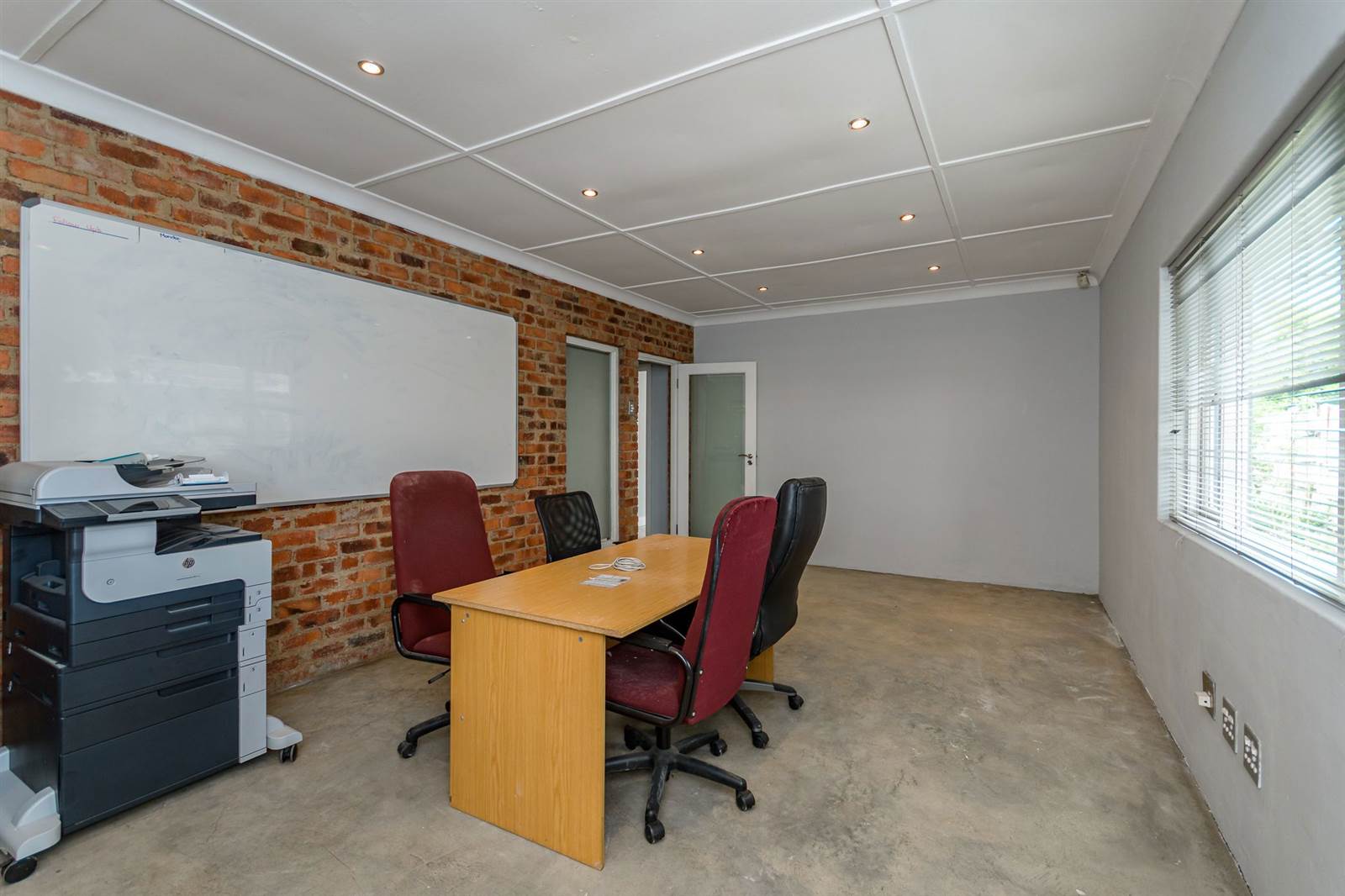 Office space in Greenside photo number 5