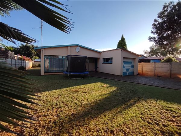 3 Bedroom House 3 Bedroom House