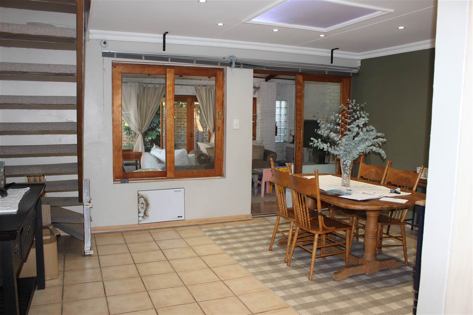 4 Bed House in Glen Marais photo number 5