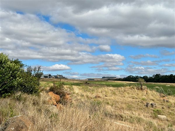 1675 m² Land available in Highland Gate Golf and Trout Estate