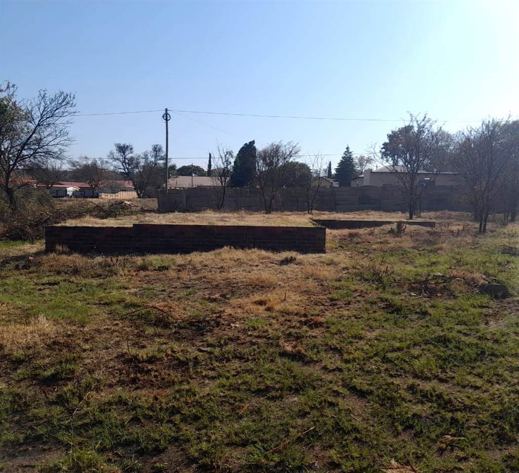 1605 m² Land available in Fochville photo number 7