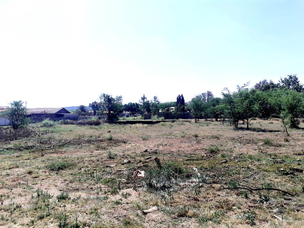 1605 m² Land available in Fochville photo number 3