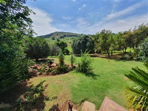 5.6 ha Farm in Bronkhorstfontein AH