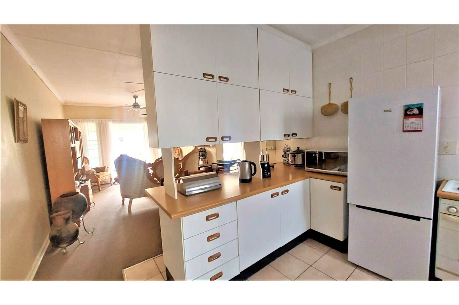 2 Bed Apartment in Parys photo number 15