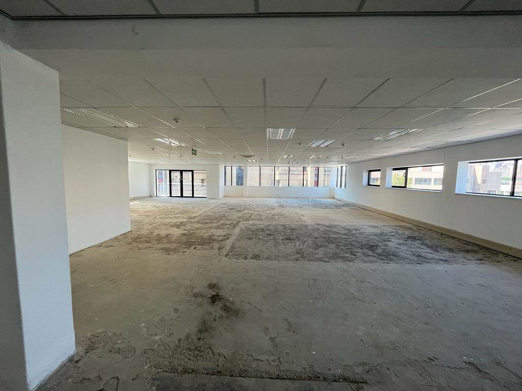 1279  m² Commercial space in Parktown photo number 6