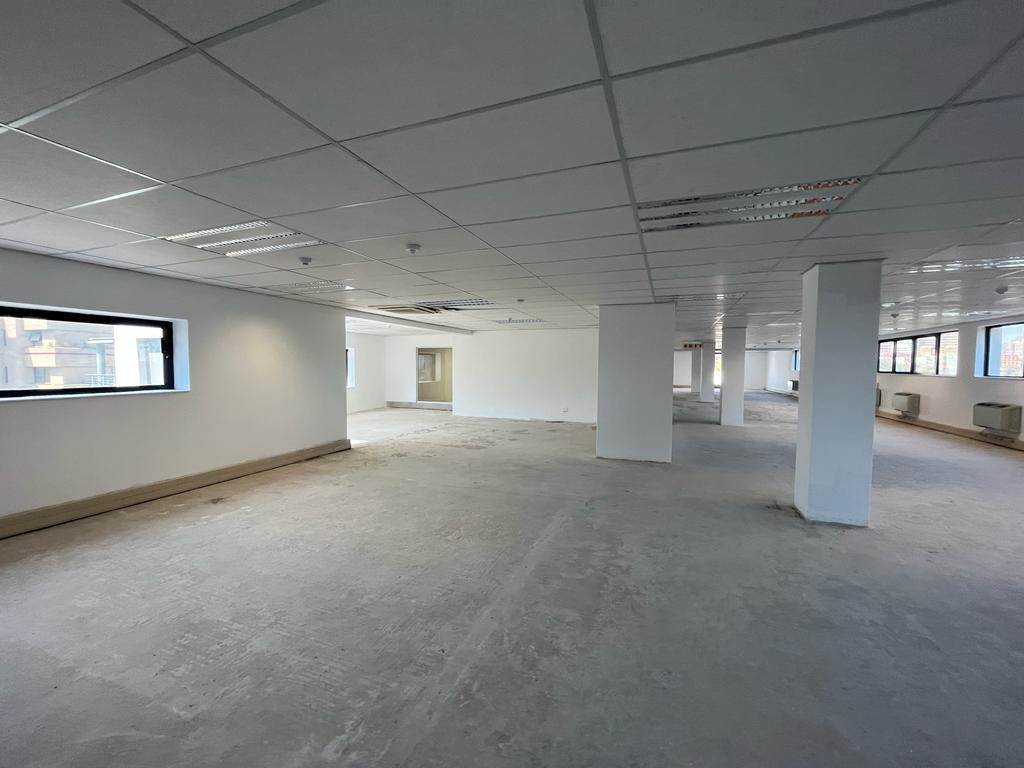 1279  m² Commercial space in Parktown photo number 14