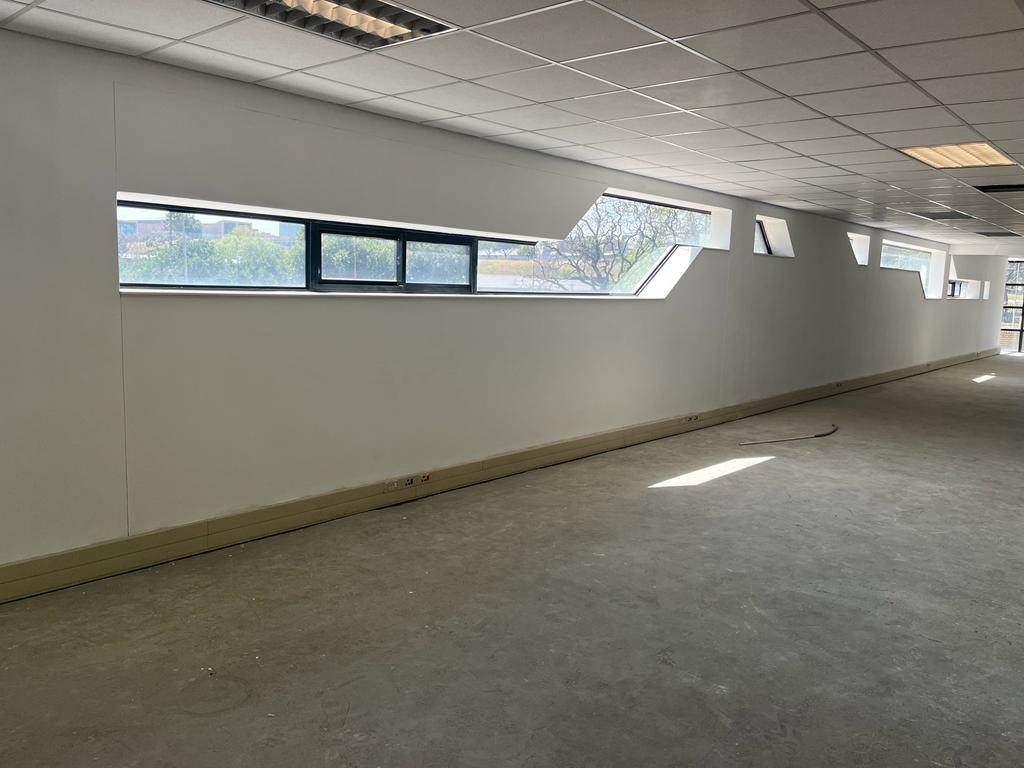 1279  m² Commercial space in Parktown photo number 20