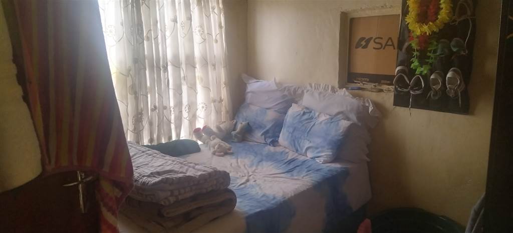 7 Bed House in Tembisa photo number 22