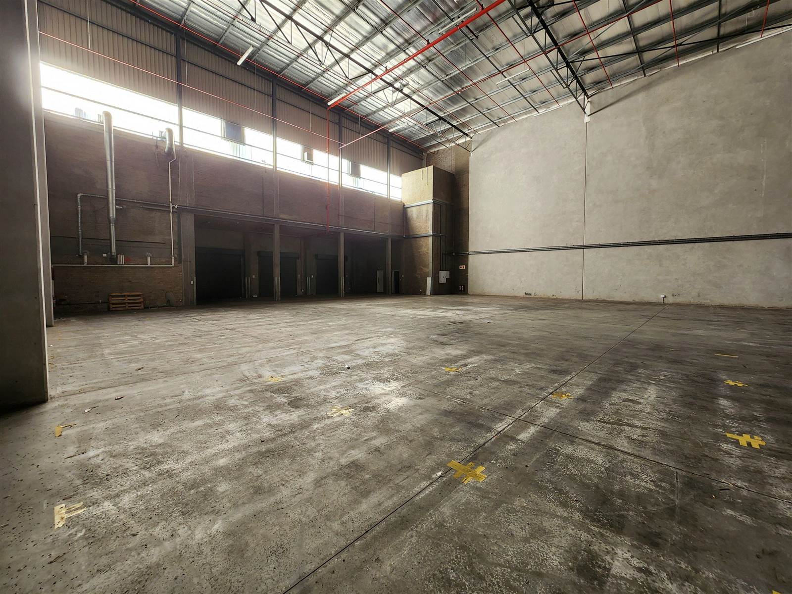 2632  m² Industrial space in Everite Industria photo number 19