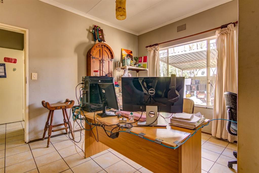 3 Bed House in Glen Marais photo number 10