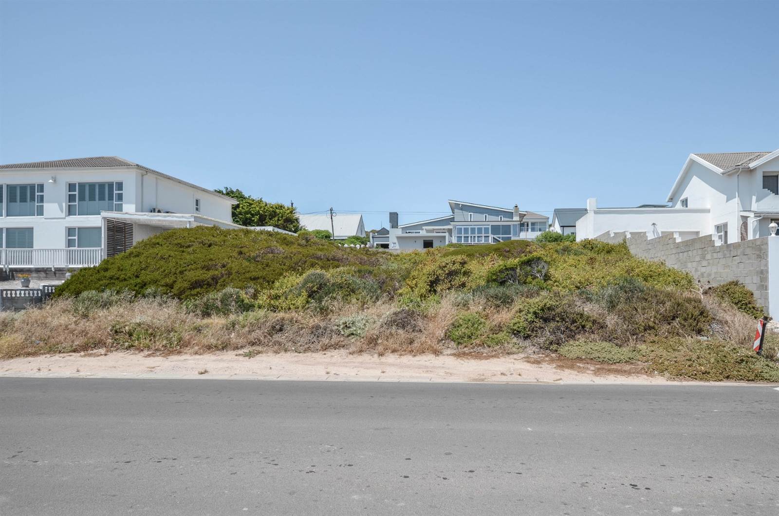 770 m² Land available in Yzerfontein photo number 2