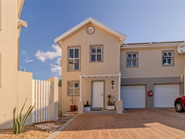 3 Bed Townhouse