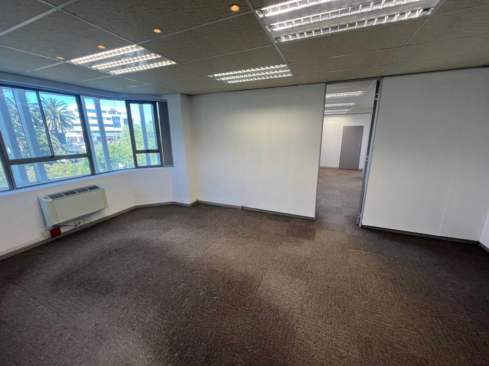 113  m² Commercial space in Tyger Valley photo number 13
