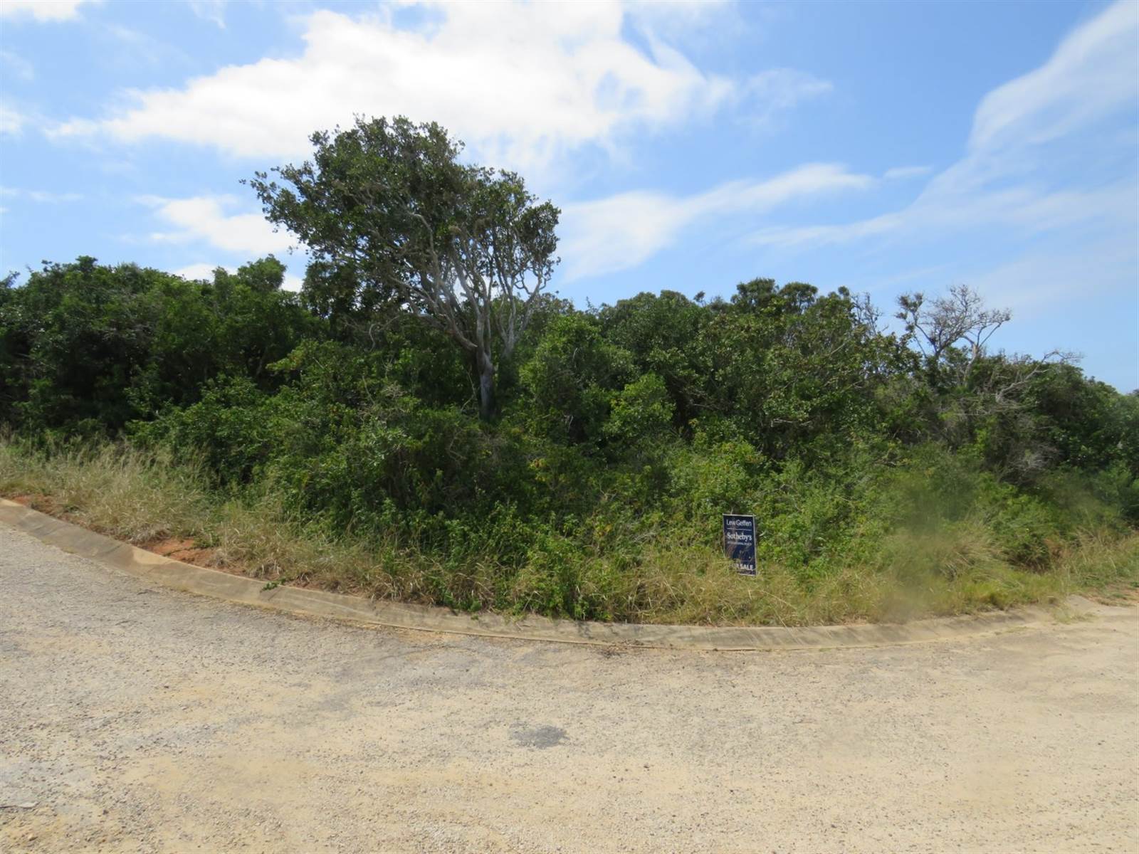 760 m² Land available in Merryhill photo number 3