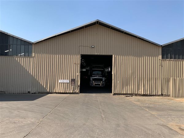 4000  m² Industrial space in Alrode