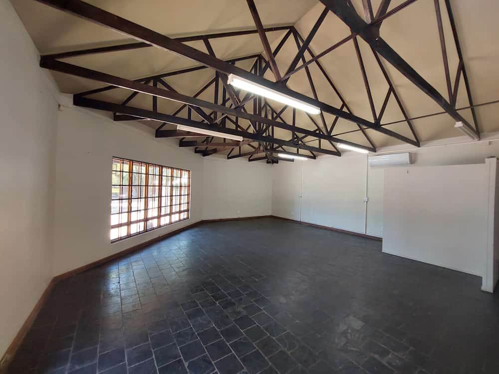 80  m² Commercial space in Potchefstroom Central photo number 2