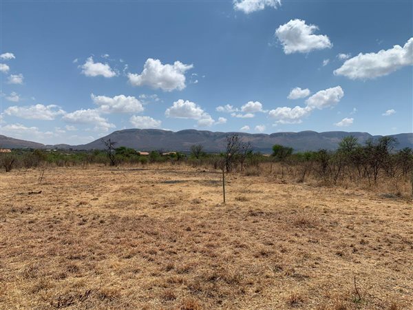 1 274 m² Land