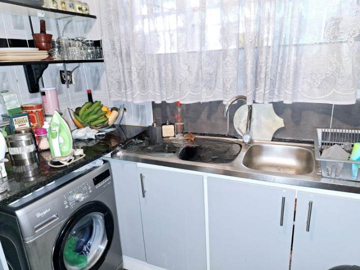 1.5 Bed Flat in Sydenham photo number 5
