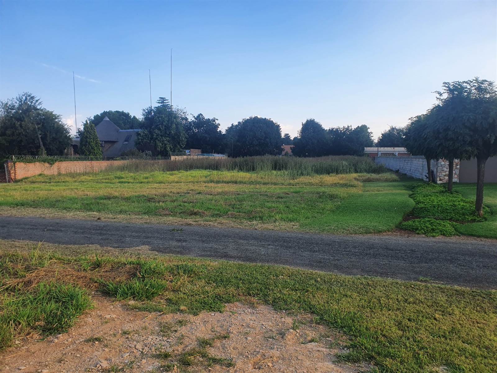 2000 m² Land available in Henley on Klip photo number 2