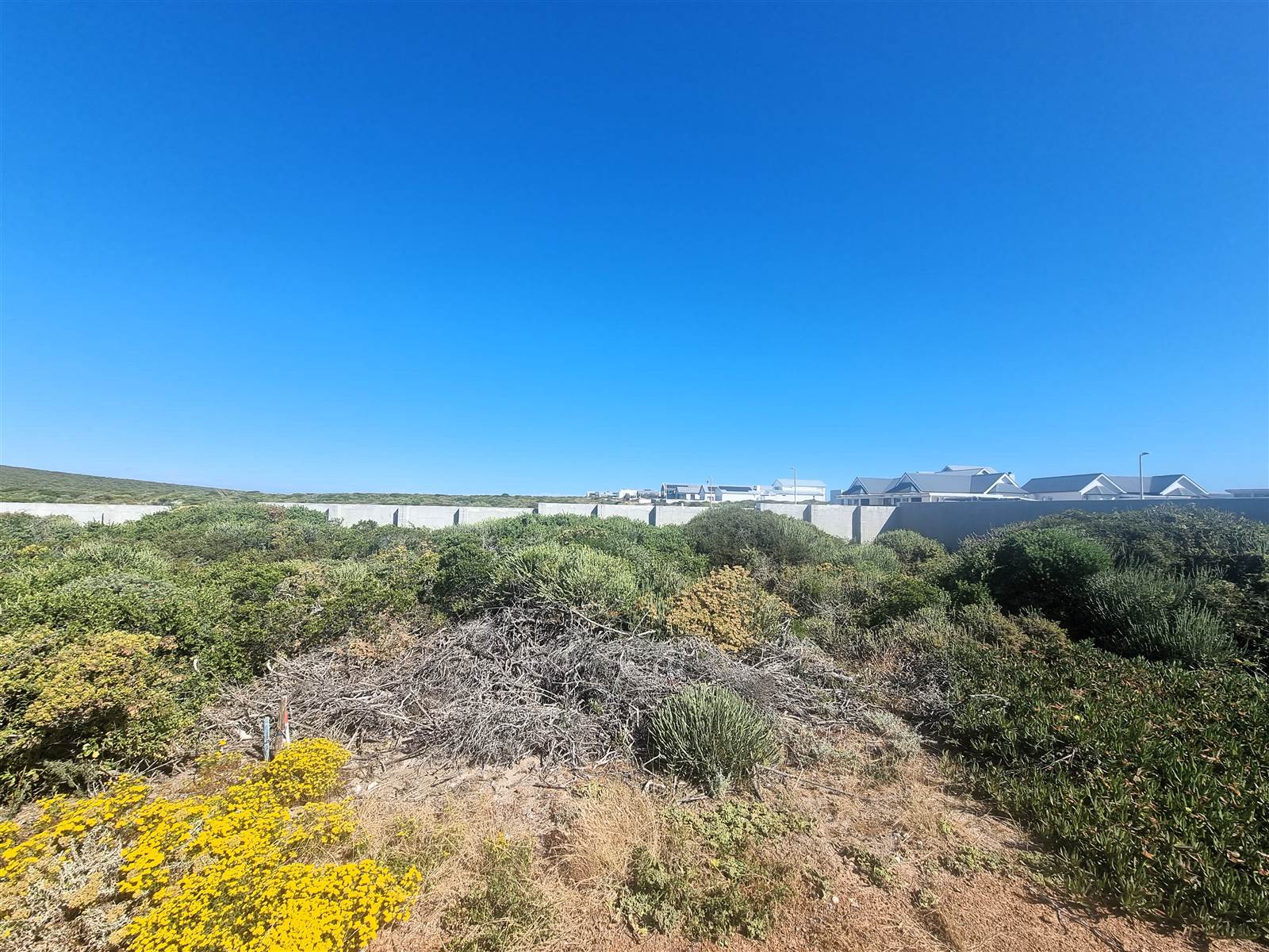299 m² Land available in Yzerfontein photo number 1