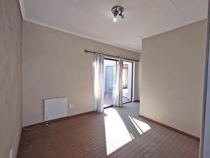 1 Bed Apartment in Northwold photo number 14