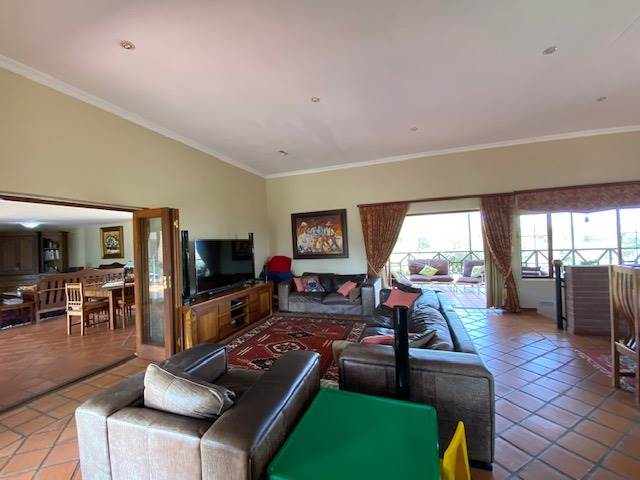 6 Bed House in Mooikloof Equestrian Estate photo number 18