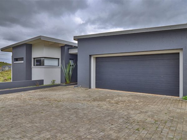 3 Bedroom House 3 Bedroom House